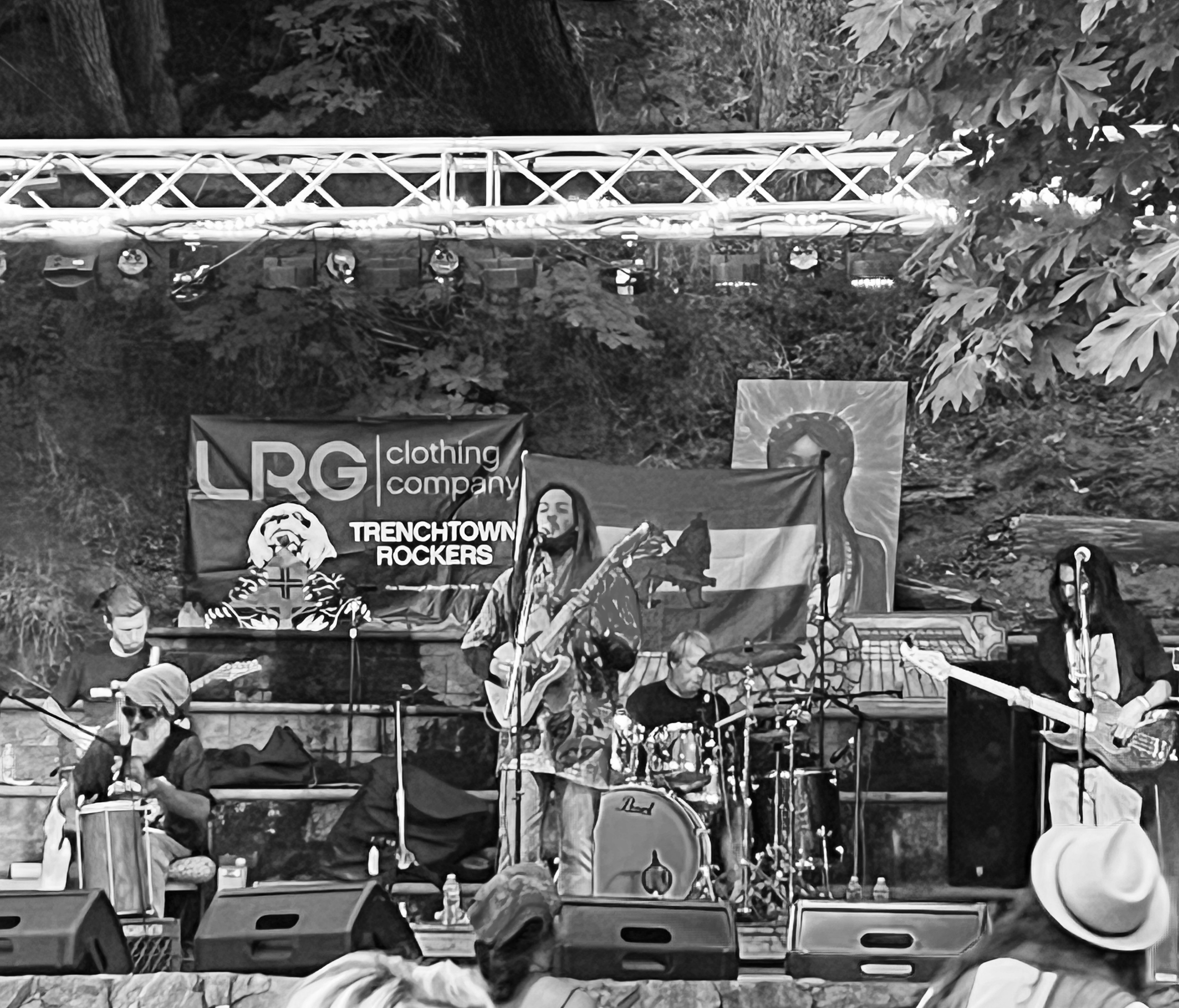 Josh David Barrett w/ The Dub-Roc Band