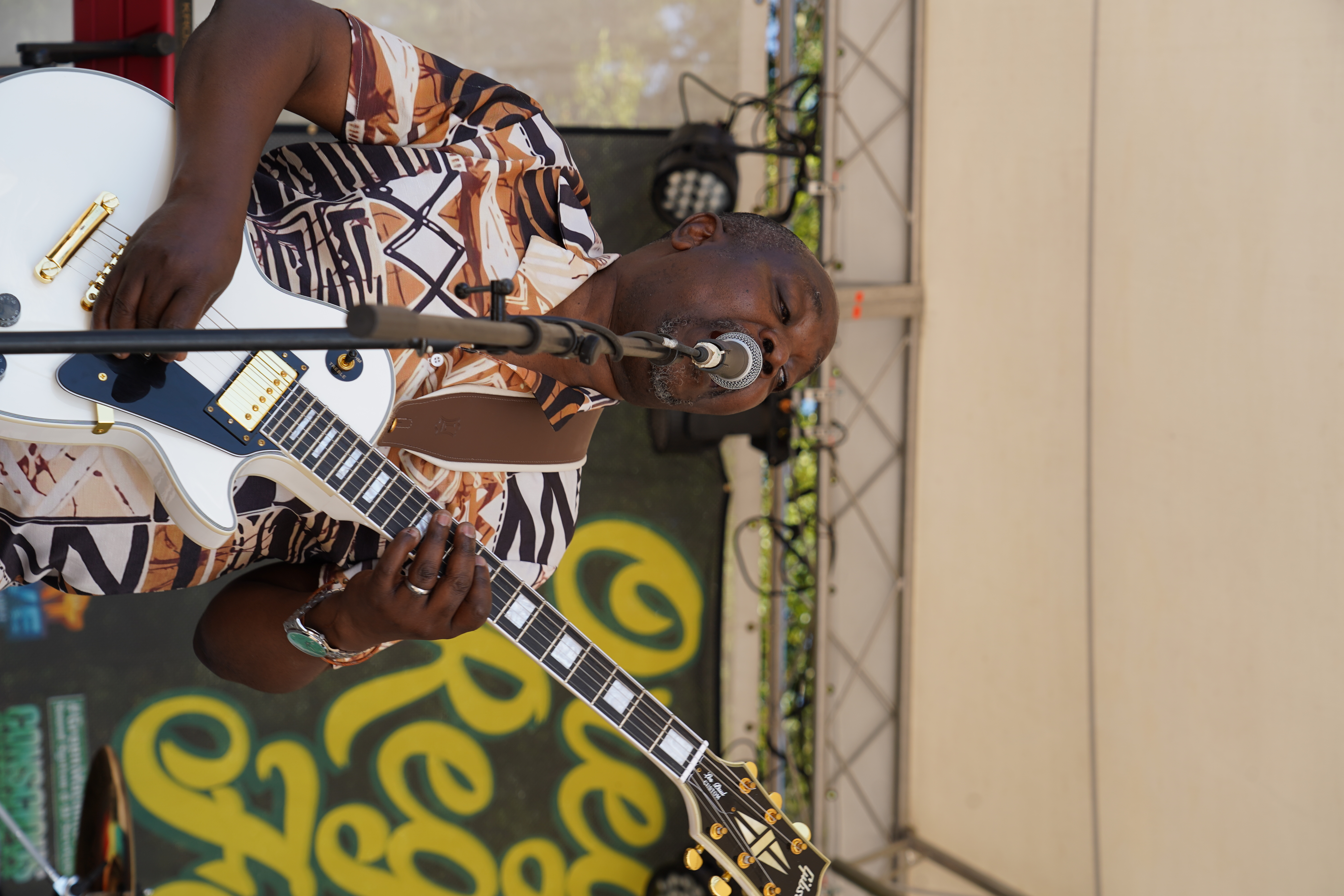De Solution Band