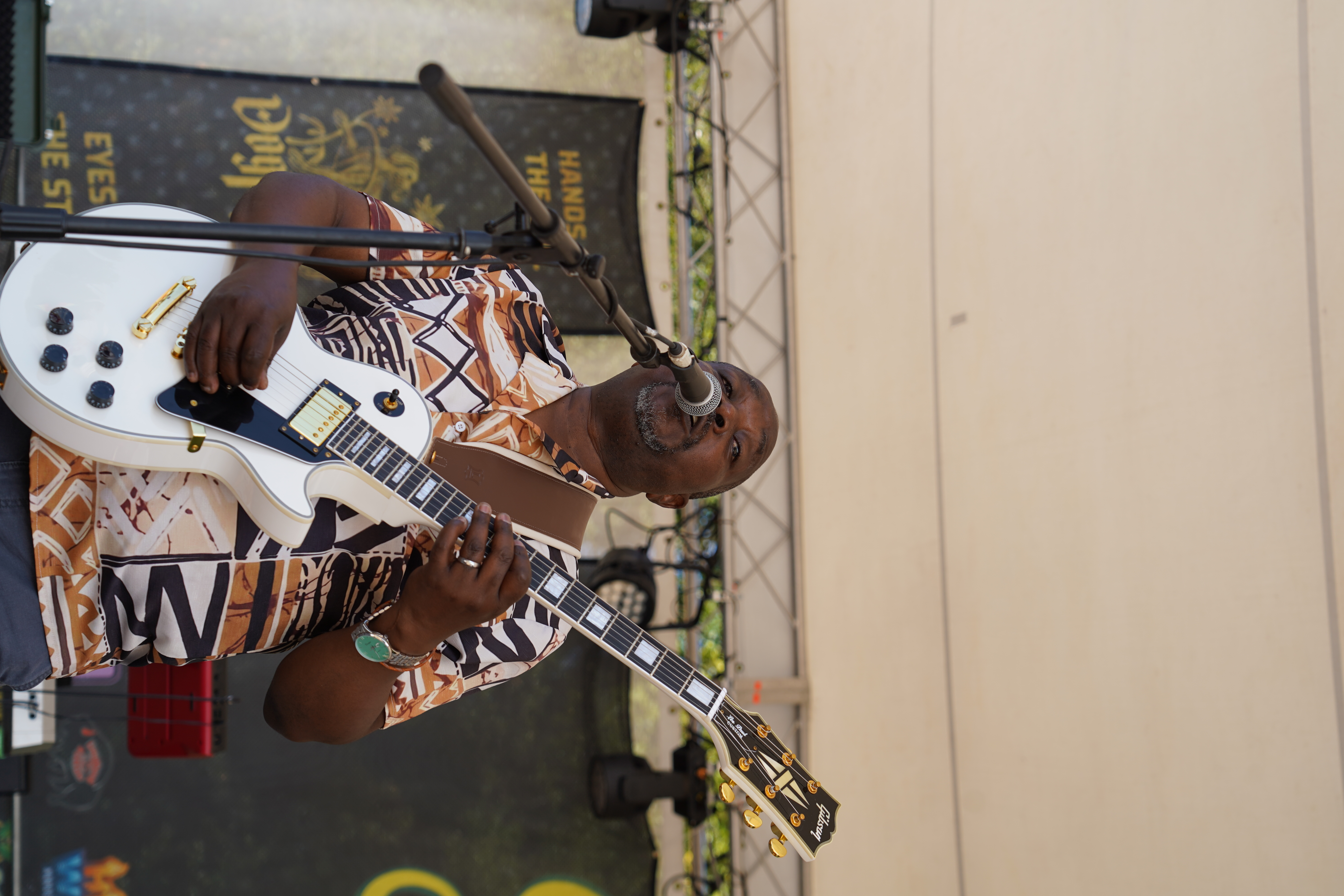 De Solution Band